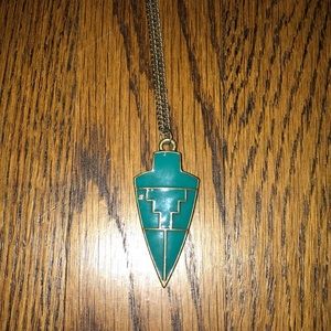 Vintage arrowhead necklace